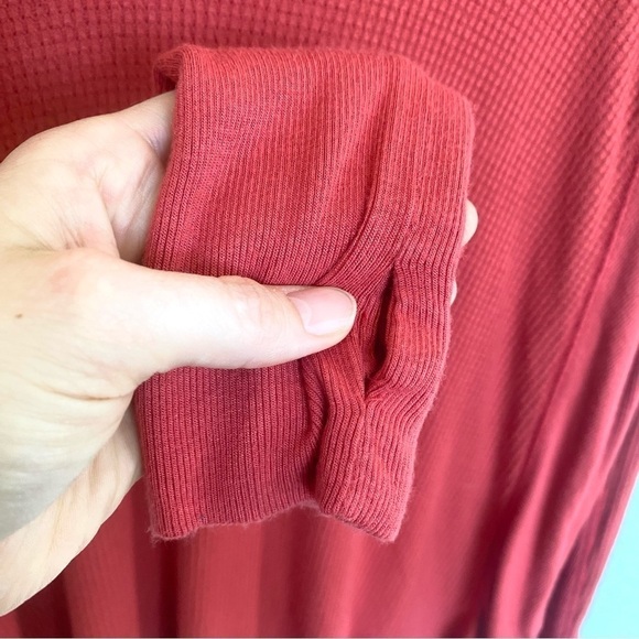 Free People Malibu Thermal Lagenlook Boho Top in Pink Coral Small - Picture 8 of 11